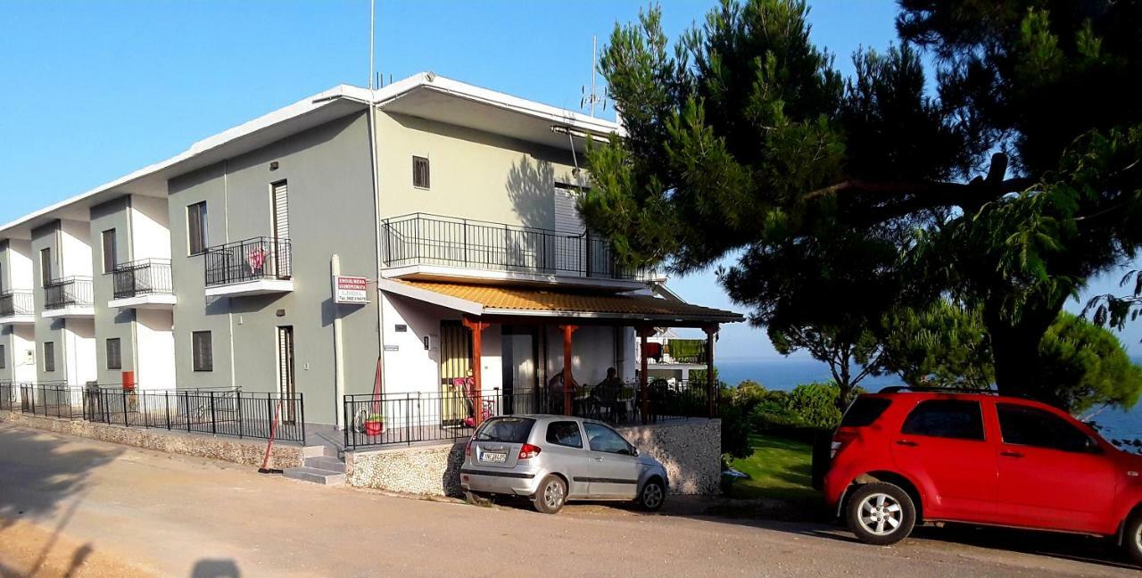 كاستروزيكيا Athanasios Tsoumas Apartments المظهر الخارجي الصورة