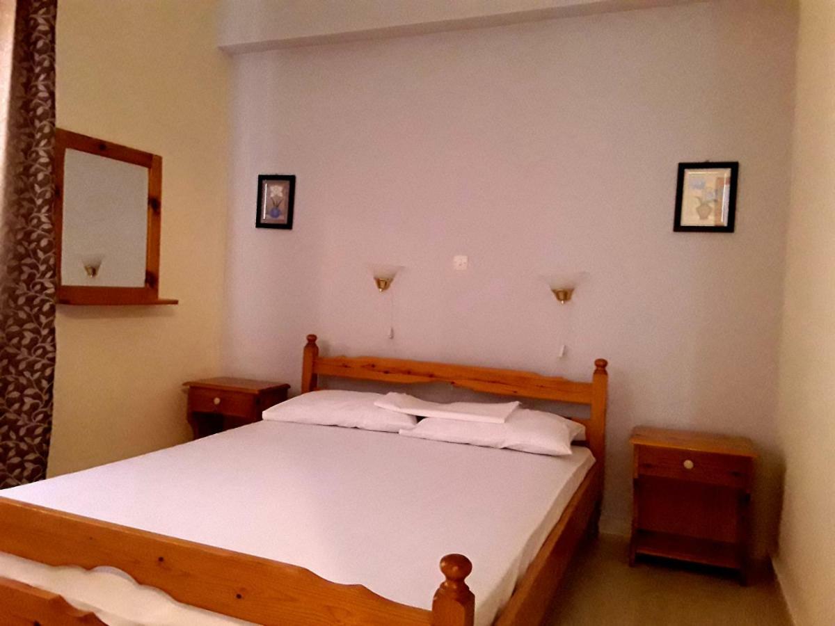 كاستروزيكيا Athanasios Tsoumas Apartments المظهر الخارجي الصورة